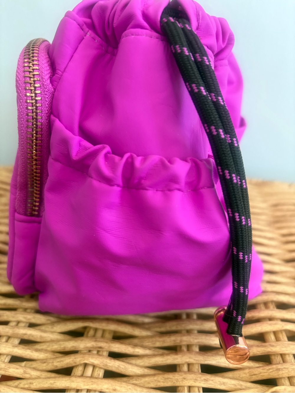 VERSACE PARFUME Nylon Makeup/Travel Bag, FUSCHIA/BLACK - Picture 6 of 15